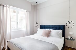 UPSTREET Acropolis Heart Apartments