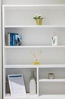 UPSTREET Acropolis Heart Apartments