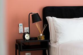 UPSTREET Urban Chic 1BD Apartment- Hilton area