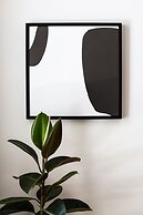 UPSTREET Classy Apartments