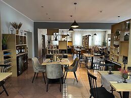 Tailor Hotel Sport & Conference