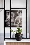 UPSTREET Luxury Apartments in Plaka