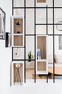 UPSTREET Luxury Apartments in Plaka