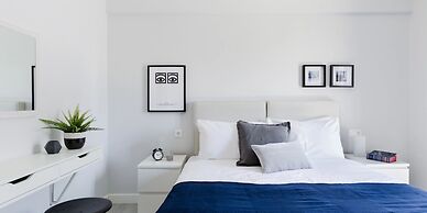 UPSTREET Minimal 2BD Apt-Lycabettus view