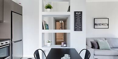 UPSTREET Minimal 2BD Apt-Lycabettus view