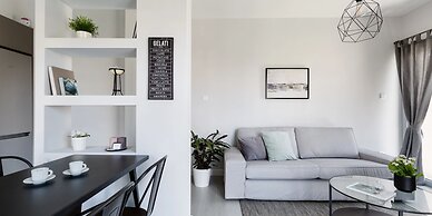 UPSTREET Minimal 2BD Apt-Lycabettus view