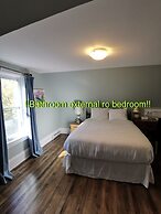 By The River Bed&breakfast