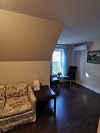 By The River Bed&breakfast