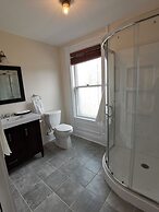 By The River Bed&breakfast