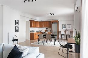 UPSTREET Superb & Comfy 2 BD Apt-Marousi