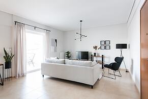 UPSTREET Superb & Comfy 2 BD Apt-Marousi