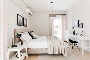 UPSTREET Superb & Comfy 2 BD Apt-Marousi