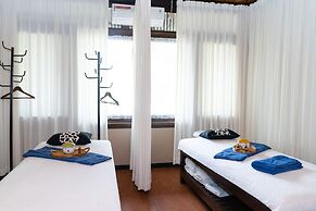 RedDoorz Premium @ Lido Sukabumi