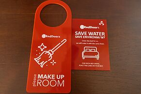 RedDoorz Premium @ Lido Sukabumi