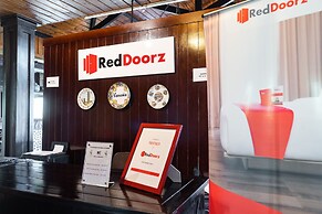 RedDoorz Premium @ Lido Sukabumi