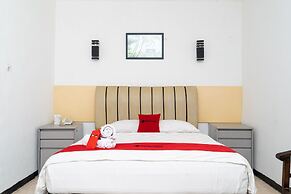 RedDoorz Premium @ Lido Sukabumi