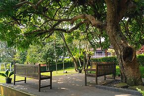 RedDoorz Premium @ Lido Sukabumi