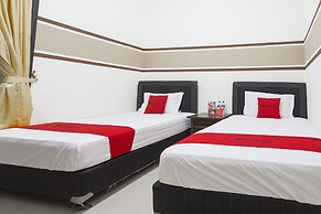 RedDoorz Syariah near Marvell City Mall 2