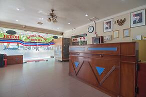 RedDoorz near Nagoya Citywalk Batam 2