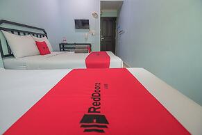 RedDoorz near Nagoya Citywalk Batam 2