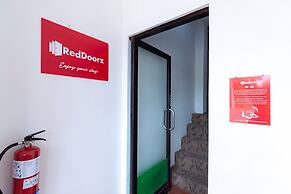 RedDoorz near Hang Nadim Batam Airport