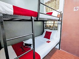 RedDoorz near KCC Mall Gensan