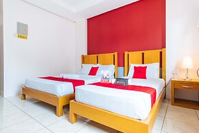 RedDoorz near Caticlan Airport