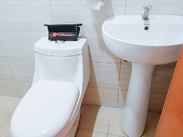 RedDoorz near Ramiro Community Hospital