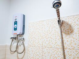 RedDoorz near Ramiro Community Hospital