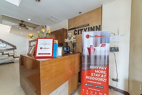 RedDoorz near Olongapo Bus Terminal