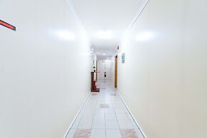 RedDoorz @ Clarkview 21st Street Angeles City