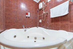 RedDoorz @ Clarkview 21st Street Angeles City