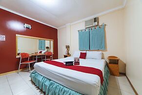 RedDoorz @ Clarkview 21st Street Angeles City