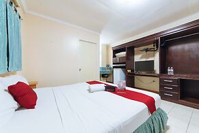 RedDoorz @ Clarkview 21st Street Angeles City