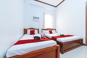 Reddoorz @ D Maagma Street - Vaccinated Staff