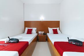 Reddoorz @ Old Buswang Road