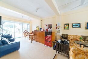 Reddoorz @ Old Buswang Road