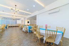 Reddoorz Plus @ Hotel Metro