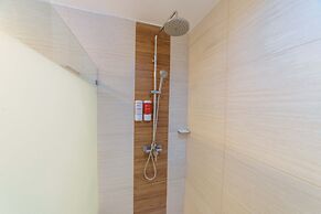 Reddoorz Plus @ Hotel Metro