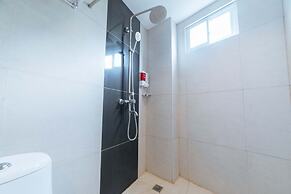 Reddoorz Plus @ Hotel Metro