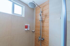 Reddoorz Plus @ Hotel Metro