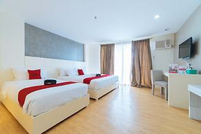 Reddoorz Plus @ Hotel Metro