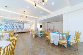 Reddoorz Plus @ Hotel Metro