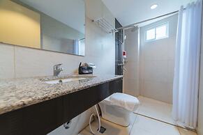 Reddoorz Plus @ Hotel Metro