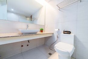 Reddoorz Plus @ Hotel Metro