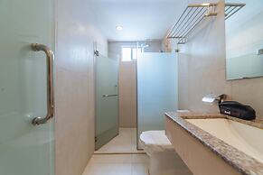 Reddoorz Plus @ Hotel Metro