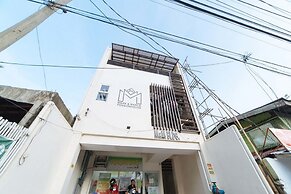 RedDoorz @ Plaza Jaro Iloilo