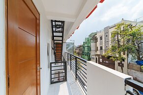 RedDoorz @ DBuilders Rooms Bangkal Makati