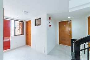 RedDoorz @ DBuilders Rooms Bangkal Makati