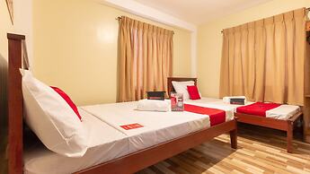 RedDoorz near PNR Espana Station